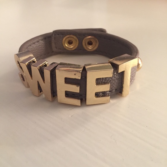 BCBC SWEET taupe leather bangle bracelet - Picture 5 of 5